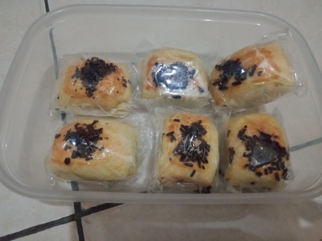 Roti bolen