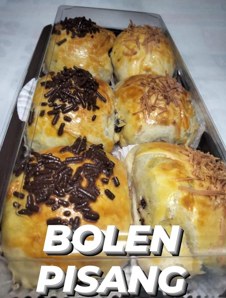 Kue Bolen