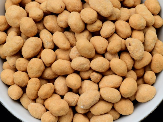 Kacang telor
