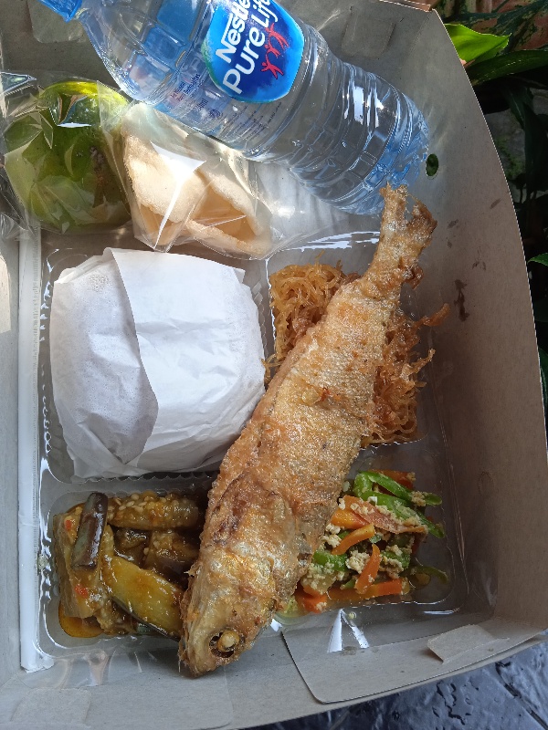 Nasi bandeng pr