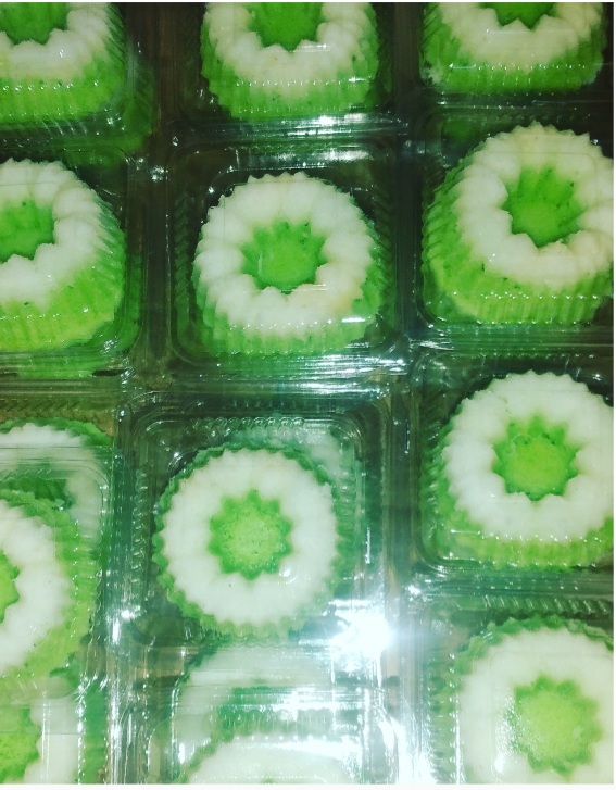 Putu ayu mika