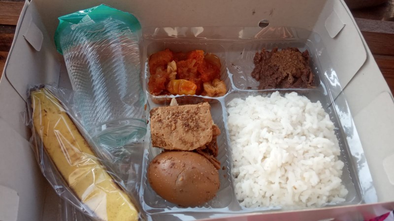 Gudeg Telor suw