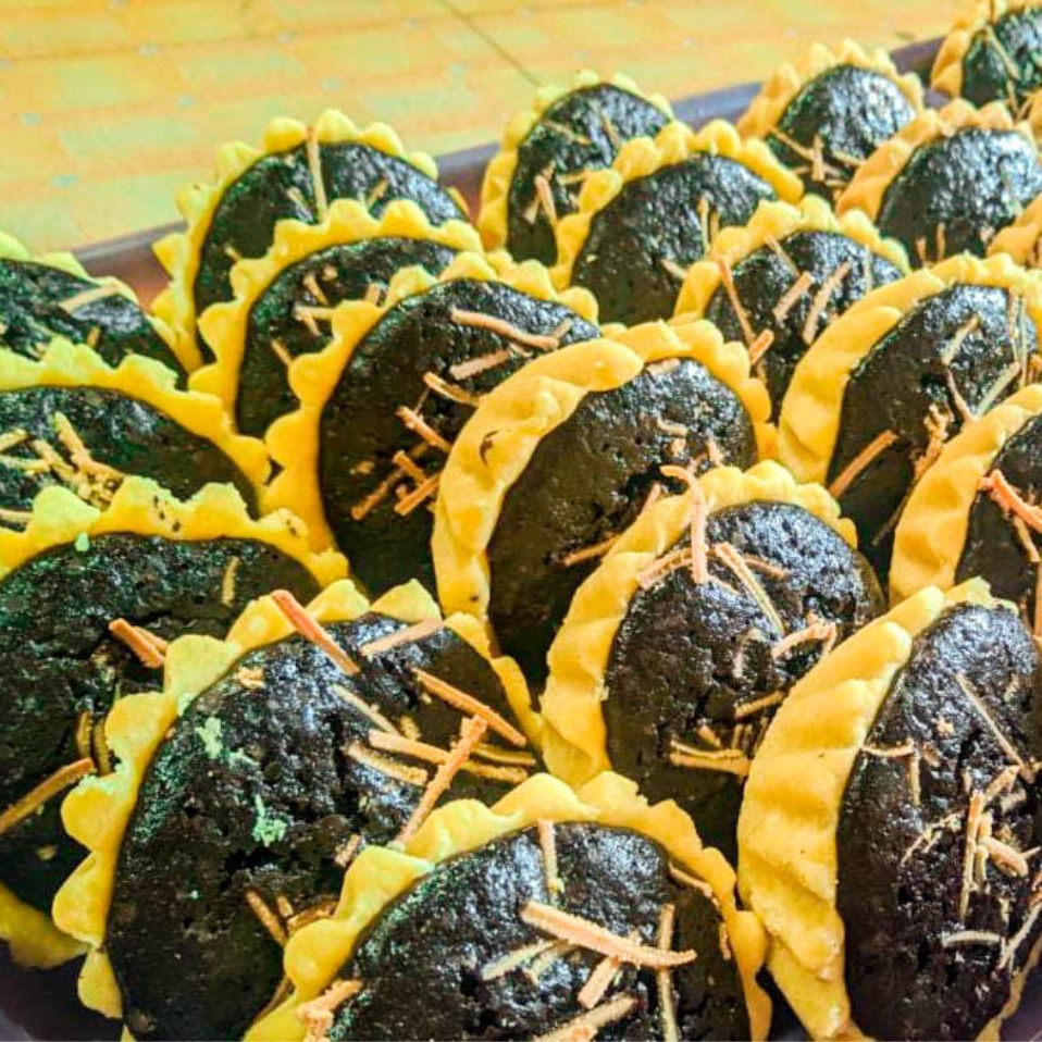 PIE BROWNIES