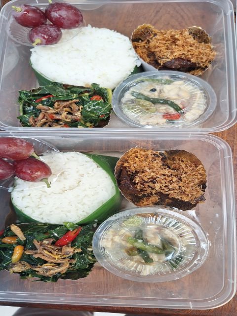 Srundeng daging