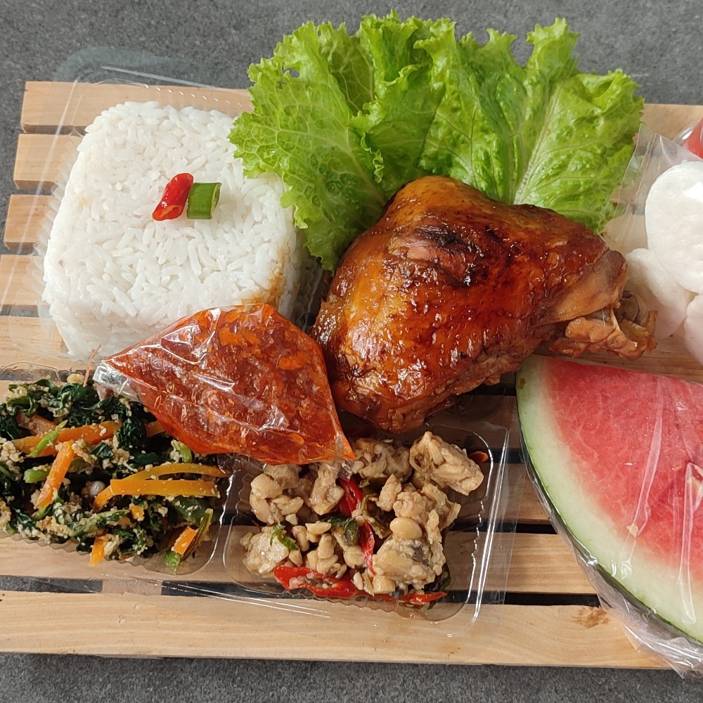 Nasi ayam bakar