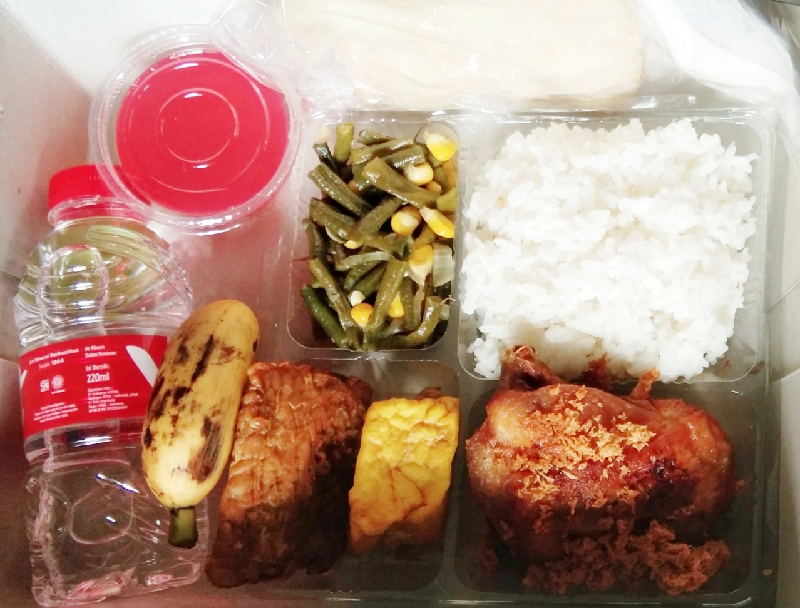 Nasi Paket 2