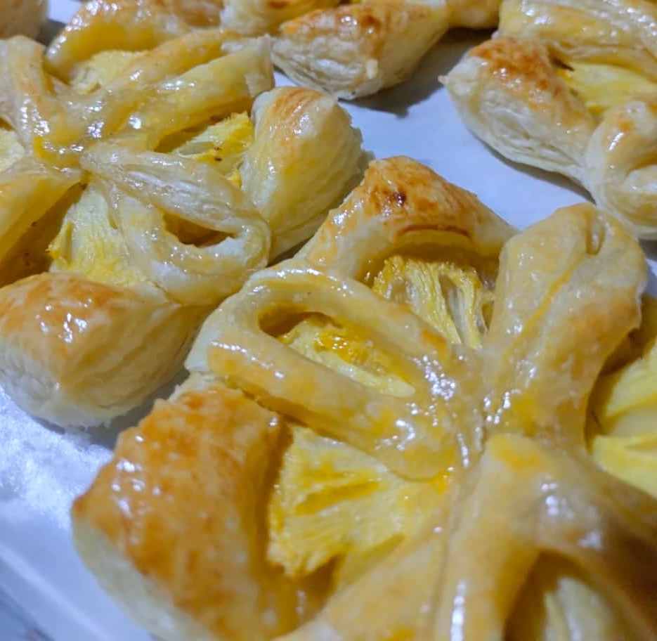 Pastry Nanas 
