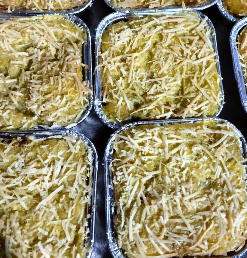 Pastel tertutup