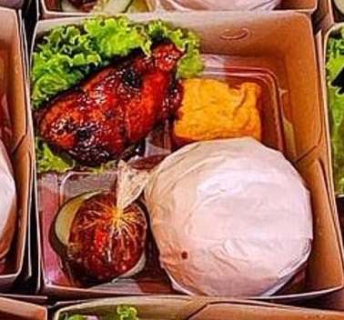 NASI AYAM BAKAR