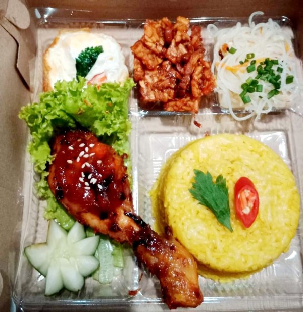 Nasi Kuning 2