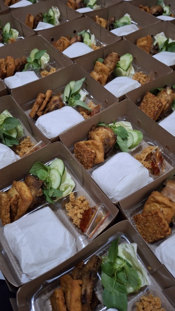Nasi Box 2