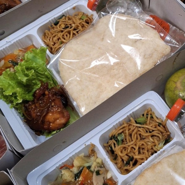 Nasi Box 5