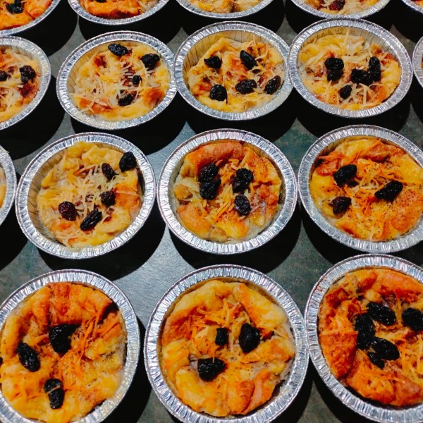 Puding Roti Tawar with Banana slice