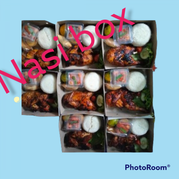 Nasi ayam bumbu kemangi