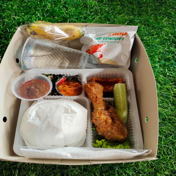 Nasi Rendang Ayam